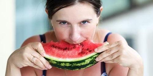 吃瓜系统女,女生眼中的娱乐圈风云录