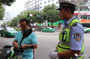 凯里交警吃瓜,网络热议背后的真相与反思