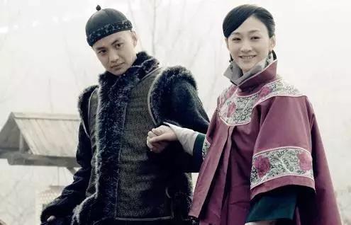 谢娜李小冉吃瓜,娱乐圈的“姐妹情深”？