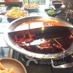 瓜娃子吃自助火锅