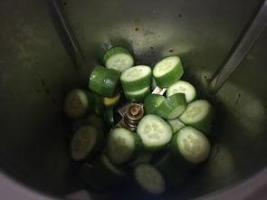 空腹吃脆瓜好吗,空腹食用脆瓜的利弊分析