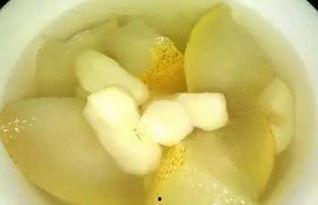 立冬吃小瓜饺子,饺子香飘四溢——小瓜饺子，暖意盈怀