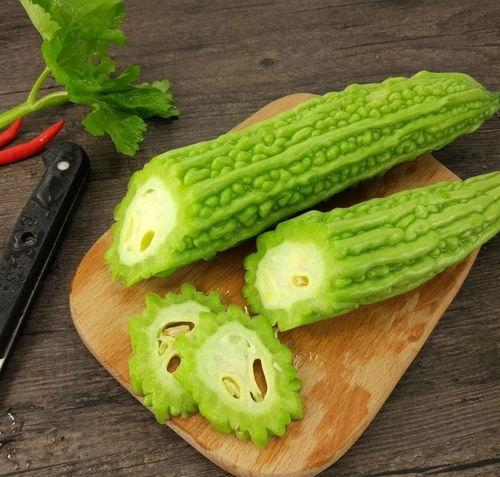 尼泊尔吃瓜